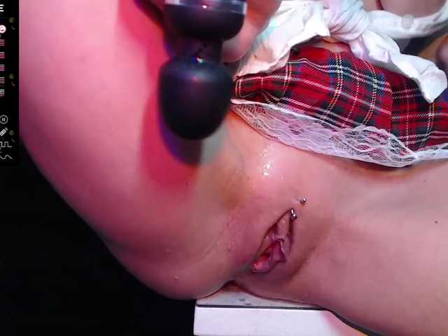 Live sex webcam photo for Margolionesss #277361598