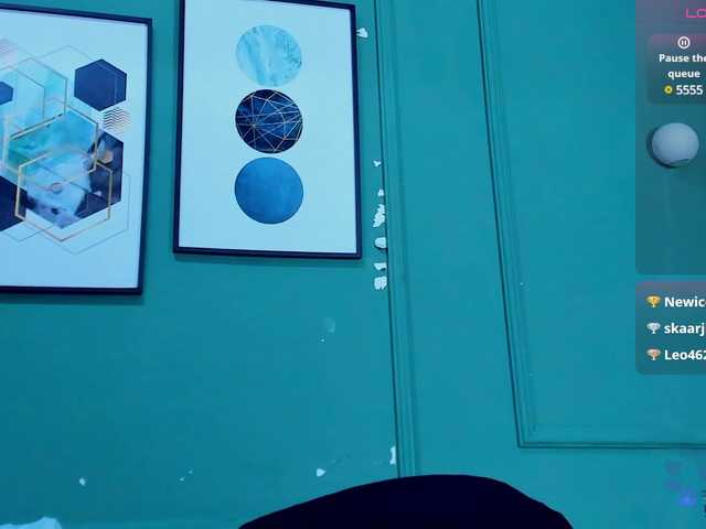 Live sex webcam photo for Margot- #290510275