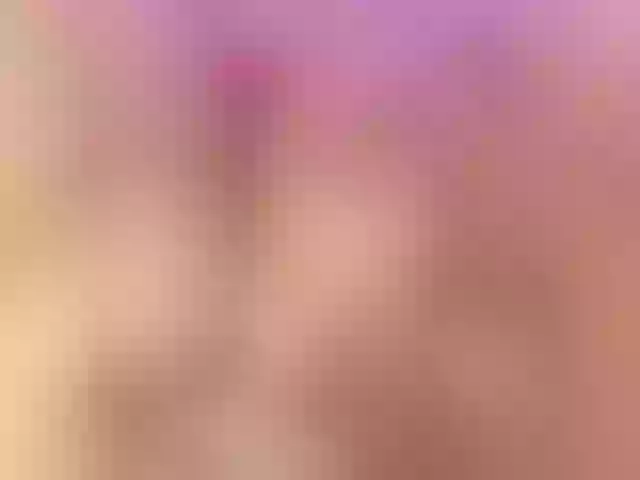 Live sex webcam photo for Margot- #290857338