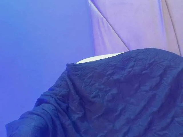 Live sex webcam photo for Margot- #291039834