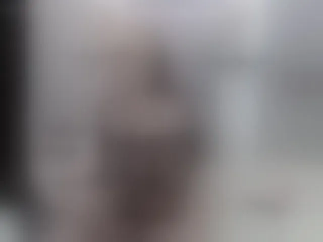 Live sex webcam photo for MargothClain #275506208