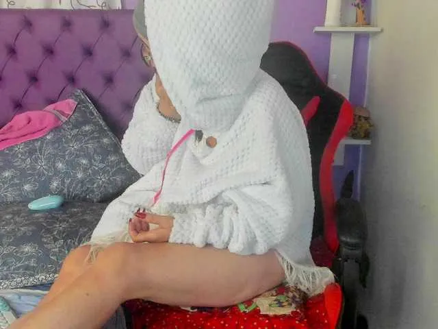 Live sex webcam photo for MargothClain #291818249