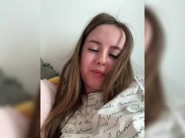 Live sex webcam photo for MariaBowman #290368232