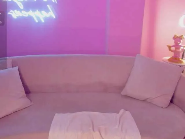 Live sex webcam photo for MariaHerrera #278125827