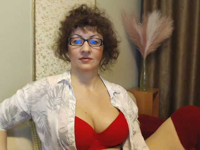 Live sex webcam photo for MariaMilf #272946961