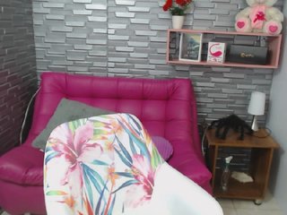 Live sex webcam photo for MariaPaulaX #188572828