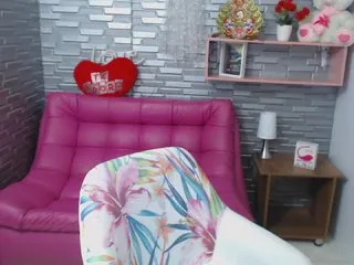 Live sex webcam photo for MariaPaulaX #197044502