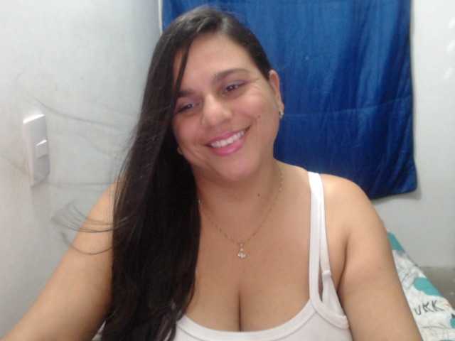 Live sex webcam photo for Mariaarredond #276871107