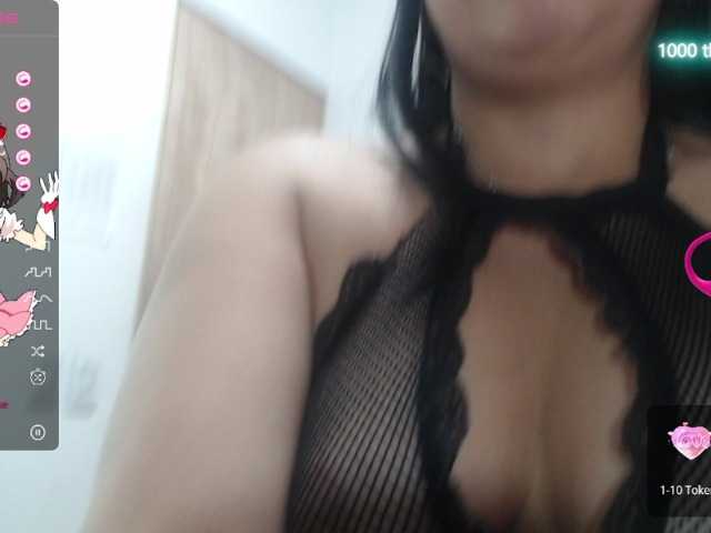 Live sex webcam photo for Mariajose6 #276569266