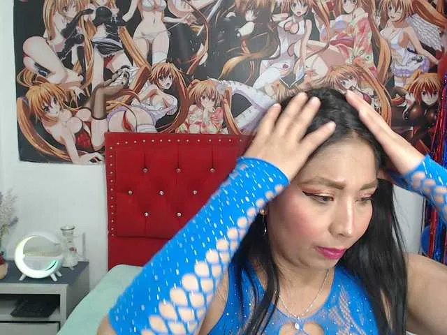 Live sex webcam photo for Mariajose6 #278290246