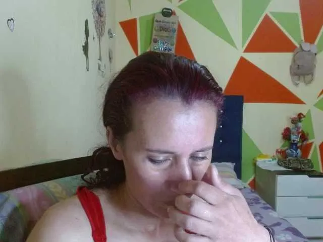 Live sex webcam photo for Mariam-wish #291704403