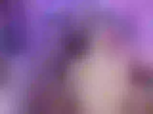 Live sex webcam photo for MariamAsad #275685171