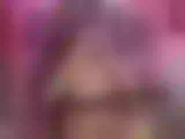 Live sex webcam photo for MariamAsad #275940468