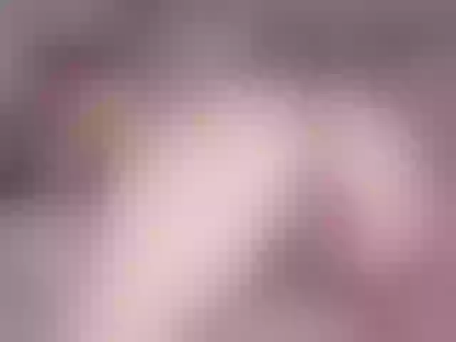 Live sex webcam photo for MariamLevy #277404441