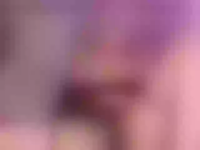 Live sex webcam photo for MariamLevy #278167904