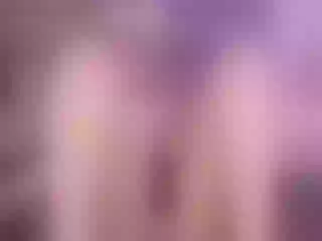Live sex webcam photo for MariamLevy #278307394