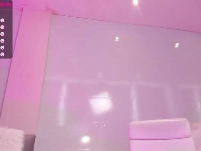 Live sex webcam photo for MariamRivera #274139546