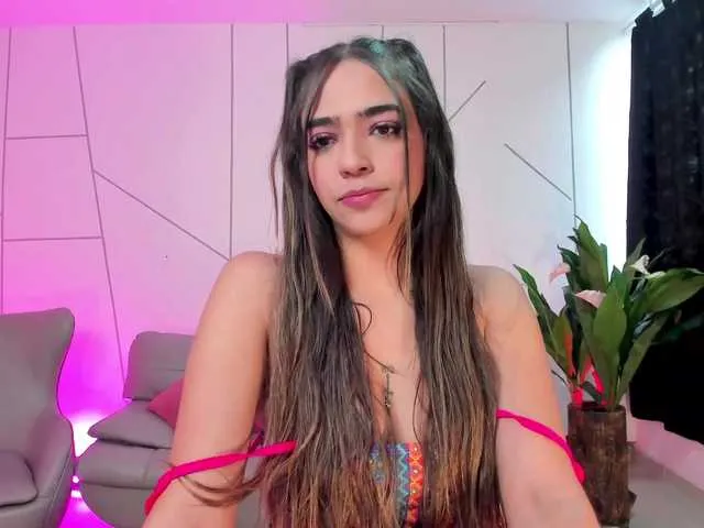 Live sex webcam photo for MariamRivera #274176151