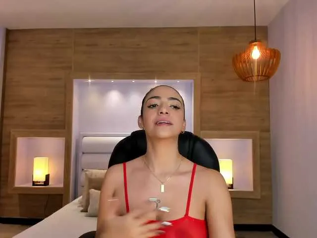 Live sex webcam photo for MariamRivera #275508178