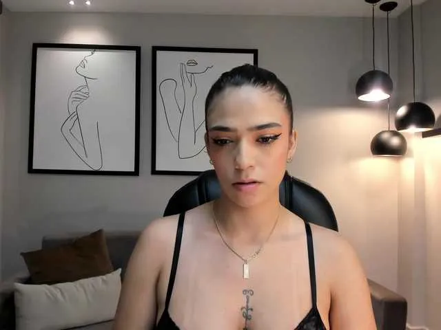 Live sex webcam photo for MariamRivera #276348258