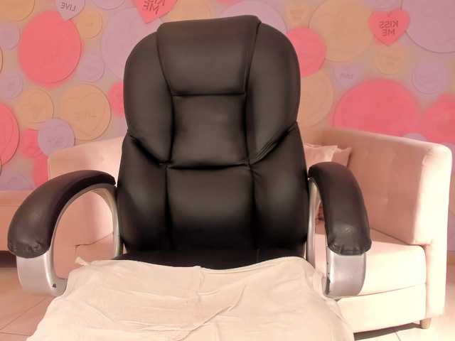 Live sex webcam photo for MariamRivera #278074689