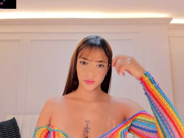 Live sex webcam photo for MariamRivera #290644656