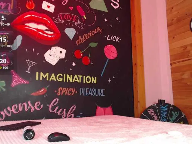 Live sex webcam photo for Marian-Reynolds #292240637