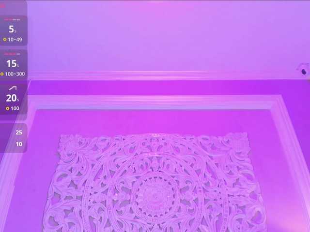 Live sex webcam photo for Marian-Reynolds #292333956