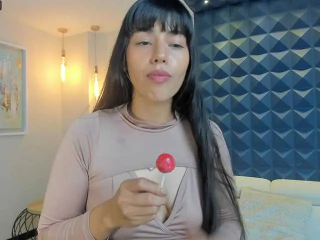 Live sex webcam photo for MarianCortez #276545227