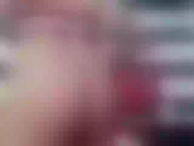 Live sex webcam photo for MarianRan #290271603