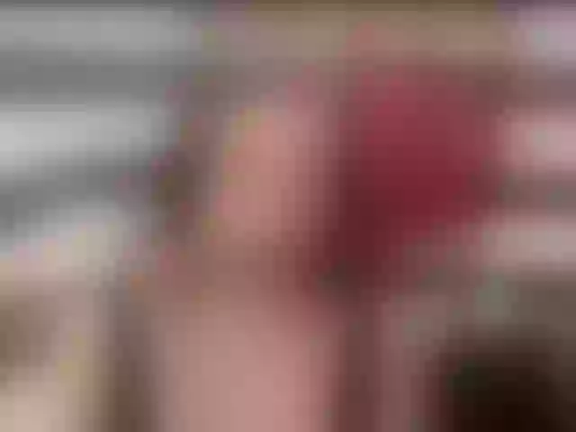 Live sex webcam photo for MarianRan #290405870