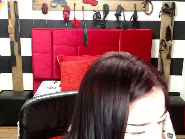 Live sex webcam photo for MarianRan #291464237