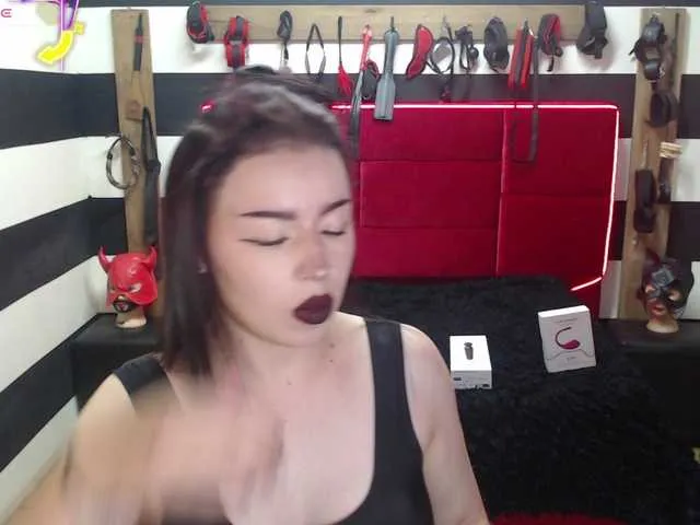 Live sex webcam photo for MarianRan #291788954
