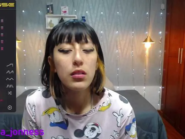 Live sex webcam photo for Mariana-Jones #274575876