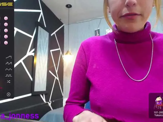 Live sex webcam photo for Mariana-Jones #274595919