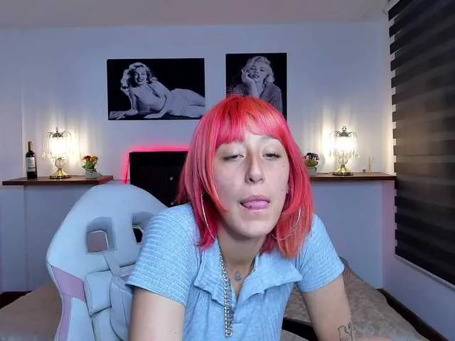 Live sex webcam photo for Mariana-Jones #275755981