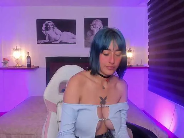 Live sex webcam photo for Mariana-Jones #276479629