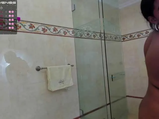 Live sex webcam photo for Mariana-Ruiz #273415632