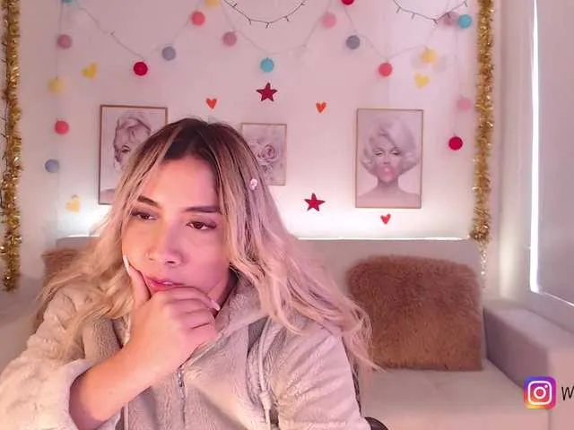 Live sex webcam photo for Mariana-se #272011975