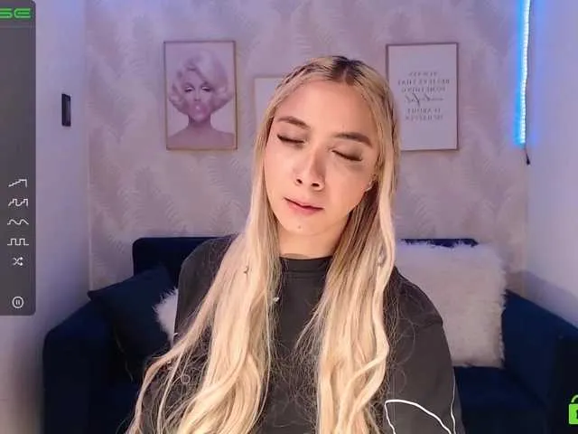 Live sex webcam photo for Mariana-se #274606560