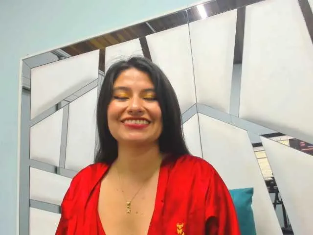 Live sex webcam photo for Mariana01 #292944397