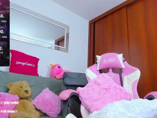 Live sex webcam photo for MarianaReyes #290981713