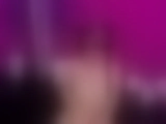 Live sex webcam photo for MarianaThompson #290476269
