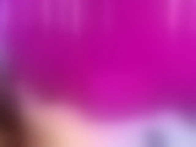 Live sex webcam photo for MarianaThompson #293042191