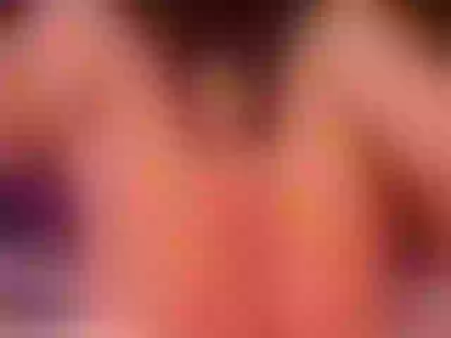 Live sex webcam photo for MarianaaSantos #291281168