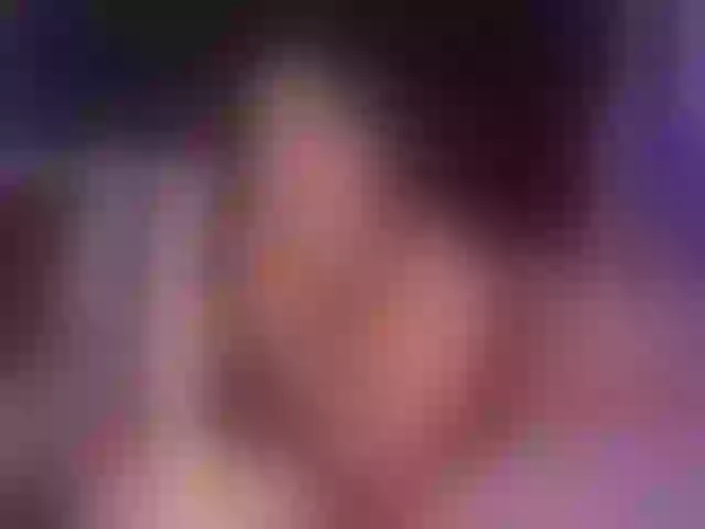 Live sex webcam photo for MarianaaSantos #291657598