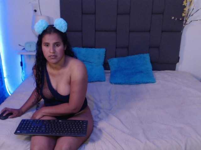 Live sex webcam photo for MariandFer #272095398