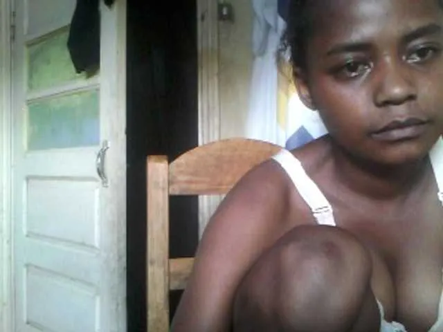 Live sex webcam photo for Mariangeh #276934714