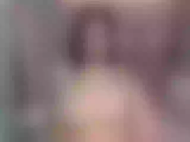 Live sex webcam photo for MarianneFox #271813895