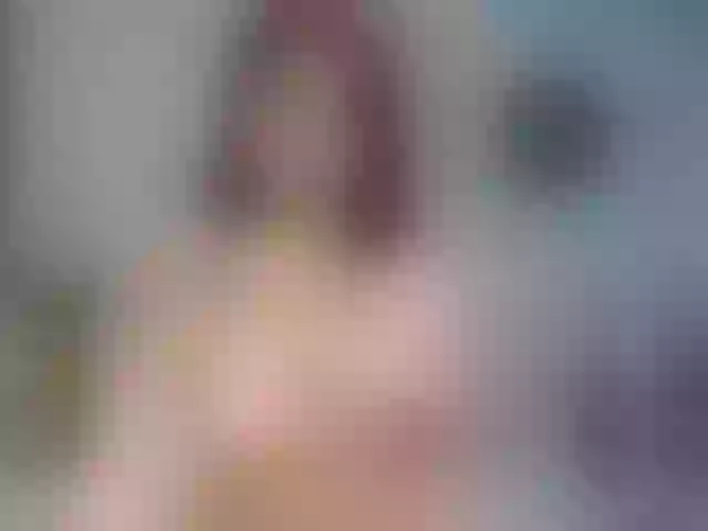 Live sex webcam photo for MarianneFox #272085581